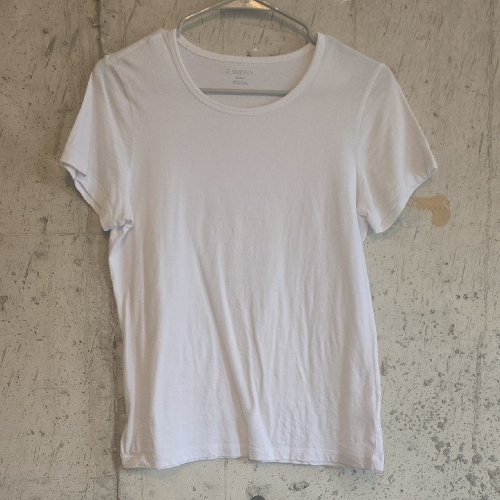 Z Supply White Short Sleeve Crew Tee - Essential Pocketless Tee